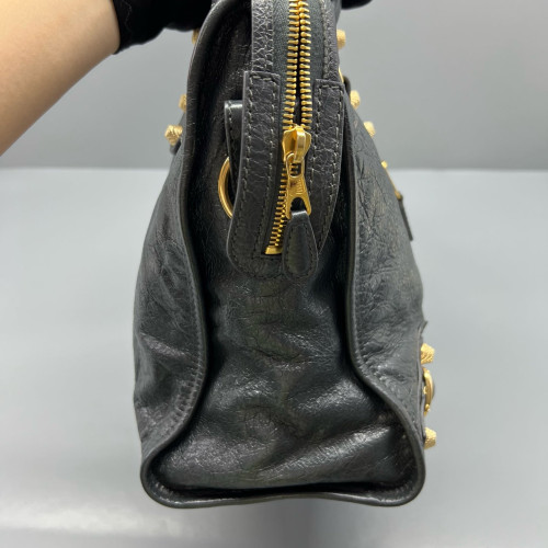 Balenciaga Medium City Arena Lambskin Grey Balenciaga Medium City Arena Lambskin Grey