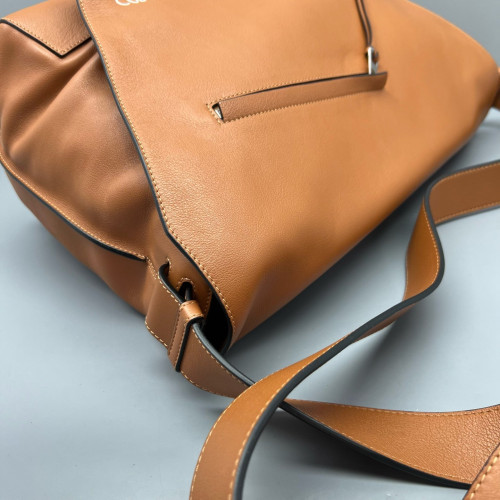 Loewe Messenger Calfskin Tan