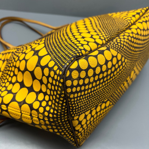 Louis Vuitton Neverfull MM Monogram Yellow Brown