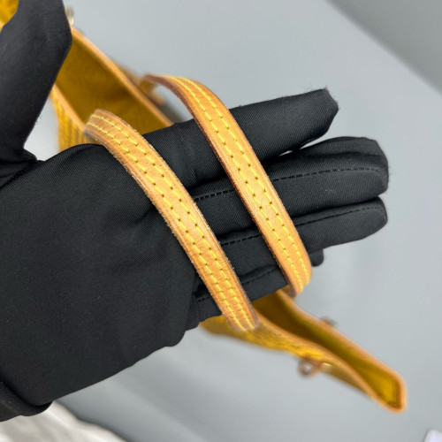 Louis Vuitton Neverfull MM Monogram Yellow Brown