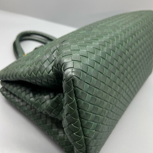 Bottega Veneta Large Roma Tote Bag Lambskin Intrecciato Dark Green