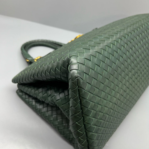 Bottega Veneta Large Roma Tote Bag Lambskin Intrecciato Dark Green