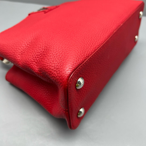Louis Vuitton Capucines PM Calfskin Red
