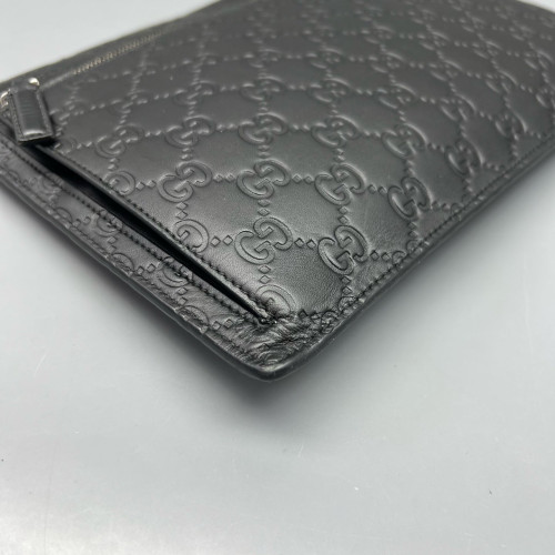 Gucci Clutch Guccissima Black