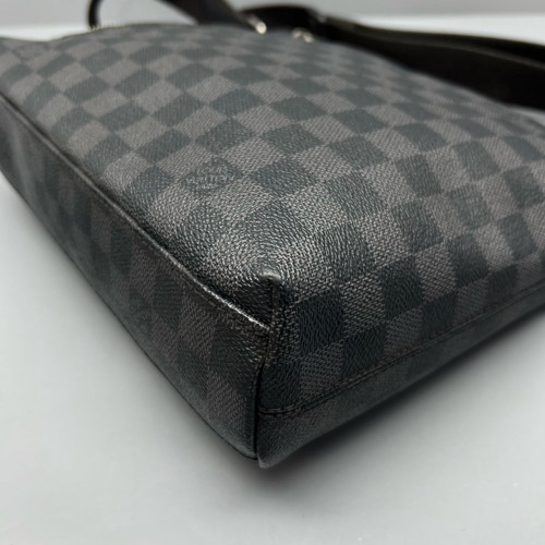 Louis Vuitton Mick Messenger PM Damier Graphite Black