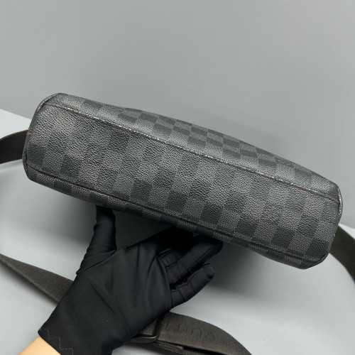 Louis Vuitton Mick Messenger PM Damier Graphite Black