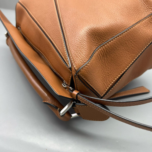 Loewe Medium Puzzle Grained Calfskin Tan Loewe Medium Puzzle Grained Calfskin Tan