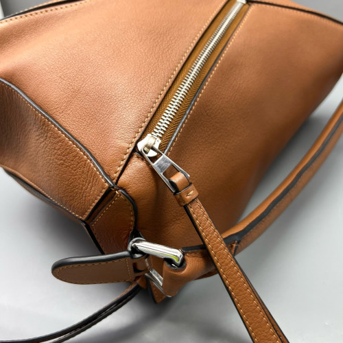 Loewe Medium Puzzle Grained Calfskin Tan Loewe Medium Puzzle Grained Calfskin Tan
