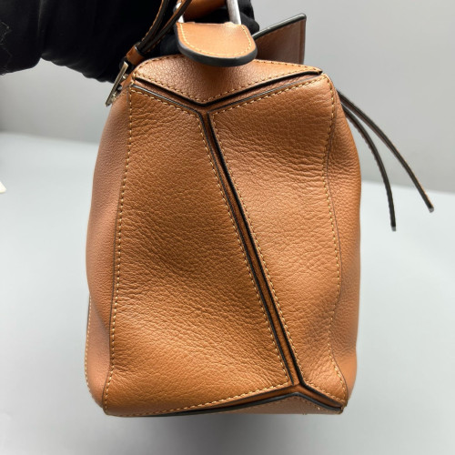 Loewe Medium Puzzle Grained Calfskin Tan Loewe Medium Puzzle Grained Calfskin Tan