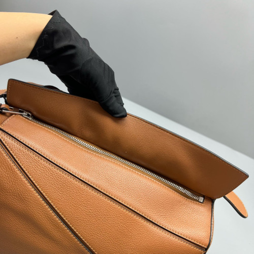 Loewe Medium Puzzle Grained Calfskin Tan Loewe Medium Puzzle Grained Calfskin Tan