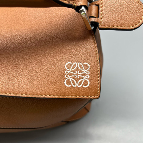 Loewe Medium Puzzle Grained Calfskin Tan Loewe Medium Puzzle Grained Calfskin Tan