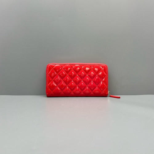 Chanel Quilted Continental Wallet Patent Calfskin Red