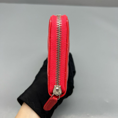 Chanel Quilted Continental Wallet Patent Calfskin Red