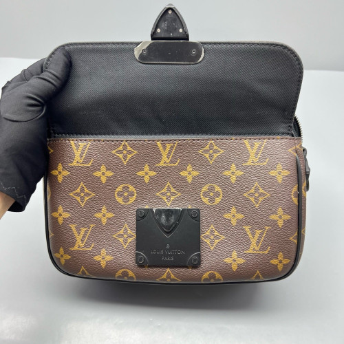 Louis Vuitton S Lock Messenger Monogram Brown Black