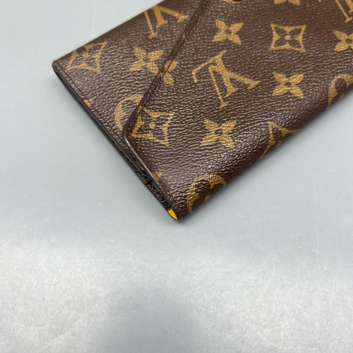 Louis Vuitton Josephine Wallet Monogram Brown