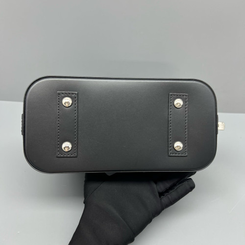 Louis Vuitton Alma BB Epi Black