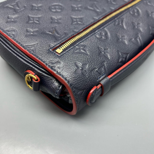 Louis Vuitton Pochette Metis Monogram Empreinte Blue