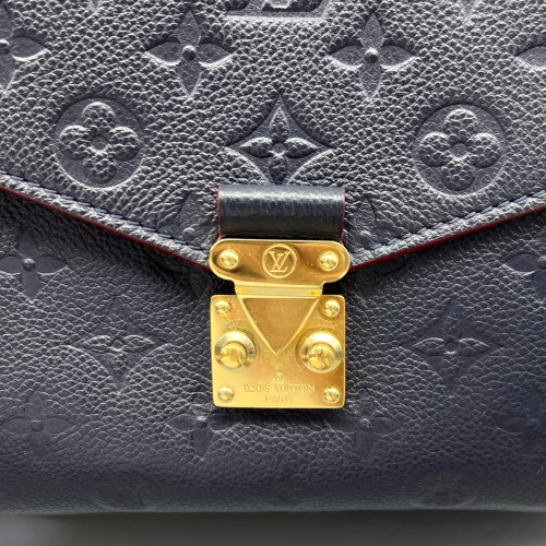 Louis Vuitton Pochette Metis Monogram Empreinte Blue