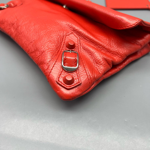 Balenciaga City Clutch Arena Lambskin Red