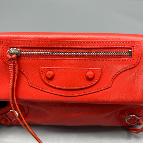 Balenciaga City Clutch Arena Lambskin Red