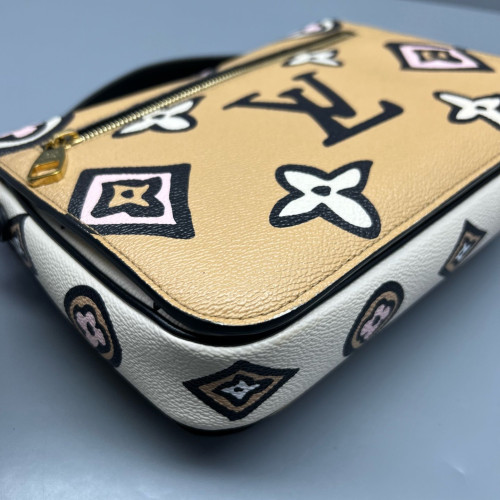 Louis Vuitton Pochette Metis Monogram Craggy Beige Black Pink