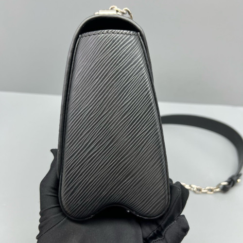 Louis Vuitton Twist MM Epi Black