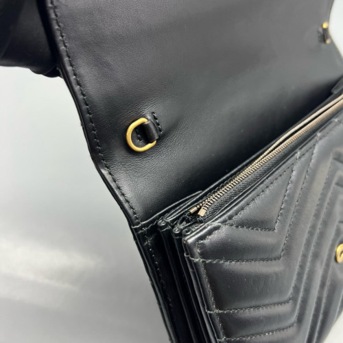Gucci Chevron GG Marmont Chain Wallet Calfskin Black