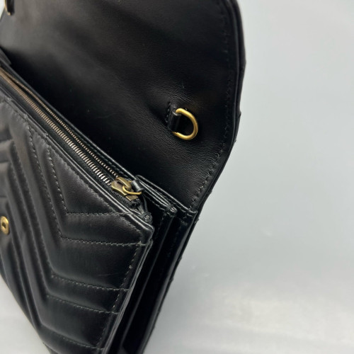 Gucci Chevron GG Marmont Chain Wallet Calfskin Black