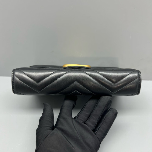 Gucci Chevron GG Marmont Chain Wallet Calfskin Black