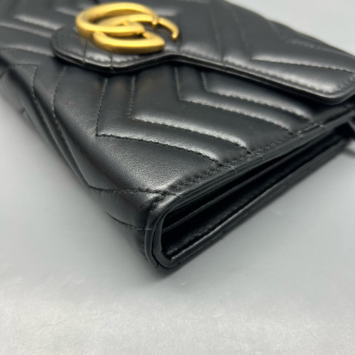 Gucci Chevron GG Marmont Chain Wallet Calfskin Black