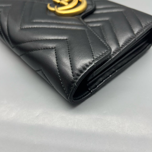 Gucci Chevron GG Marmont Chain Wallet Calfskin Black
