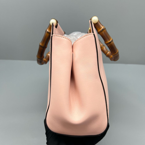 Gucci Bamboo Lady Lock Bamboo Top Handle Bag Calfskin Pink