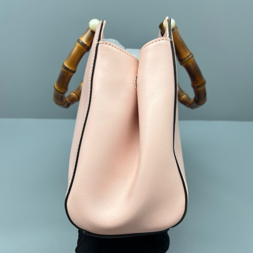 Gucci Bamboo Lady Lock Bamboo Top Handle Bag Calfskin Pink