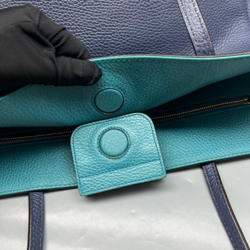 Gucci Small Swing Tote Grained Calfskin Blue Gucci Small Swing Tote Grained Calfskin Blue