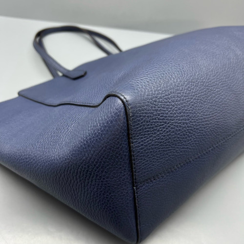 Gucci Small Swing Tote Grained Calfskin Blue Gucci Small Swing Tote Grained Calfskin Blue