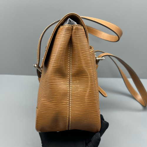 Louis Vuitton Shoulder Bag Epi Tan