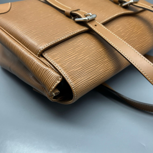 Louis Vuitton Shoulder Bag Epi Tan