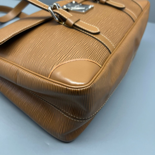 Louis Vuitton Shoulder Bag Epi Tan