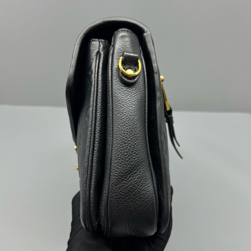 Louis Vuitton Pochette Metis Monogram Empreinte Black