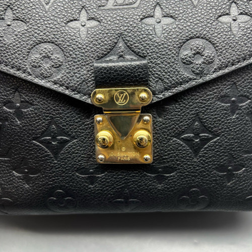 Louis Vuitton Pochette Metis Monogram Empreinte Black