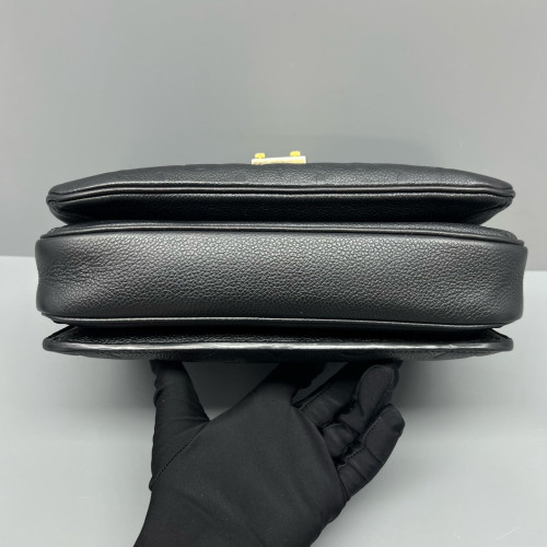 Louis Vuitton Pochette Metis Monogram Empreinte Black