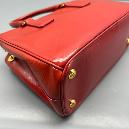 Prada Small Galleria Double Zip Tote Patent Calfskin Red Prada Small Galleria Double Zip Tote Patent Calfskin Red