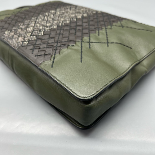 Bottega Veneta Clutch Nappa Lambskin Intrecciato Nappa Green Black Beige