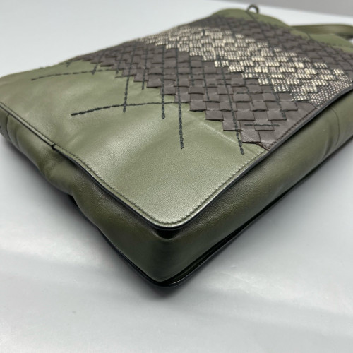 Bottega Veneta Clutch Nappa Lambskin Intrecciato Nappa Green Black Beige