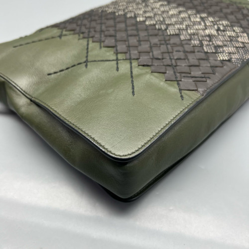 Bottega Veneta Clutch Nappa Lambskin Intrecciato Nappa Green Black Beige