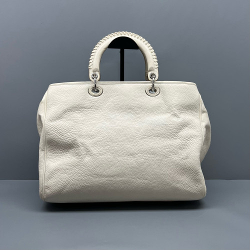 Dior Handbag Grained Calfskin White
