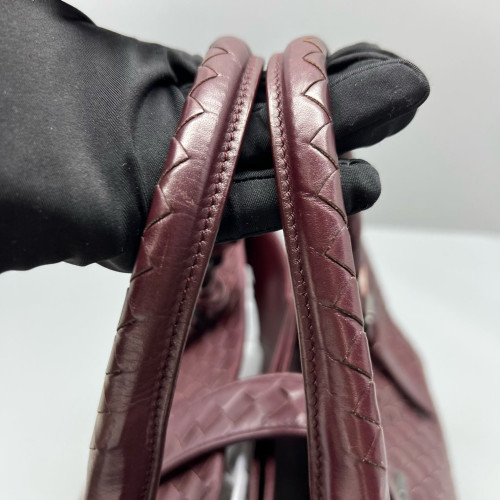 Bottega Veneta Large Roma Tote Bag Lambskin Intrecciato Nappa Burgundy