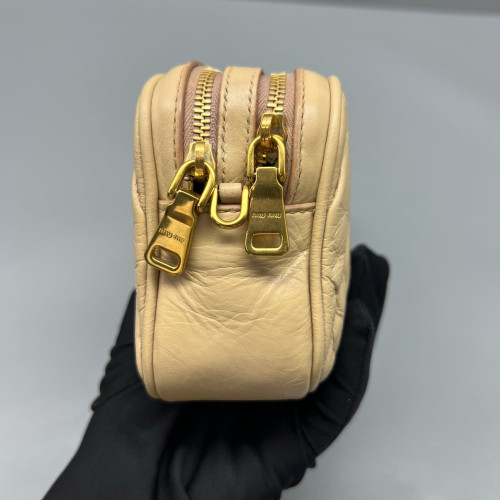 Miu Miu Small Camera Case Crumpled Lambskin Natural Tan Miu Miu Small Camera Case Crumpled Lambskin Natural Tan