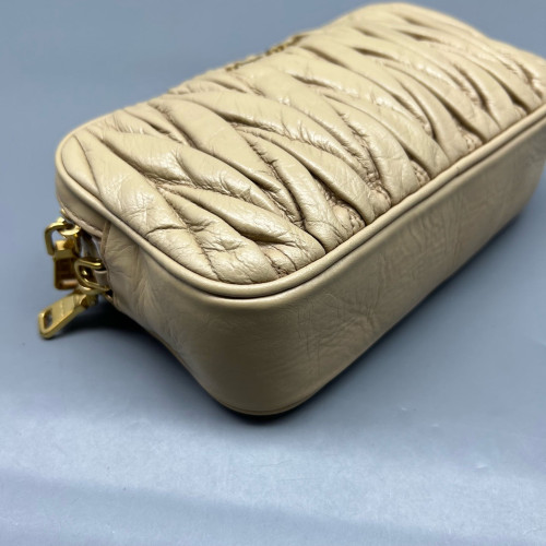 Miu Miu Small Camera Case Crumpled Lambskin Natural Tan Miu Miu Small Camera Case Crumpled Lambskin Natural Tan