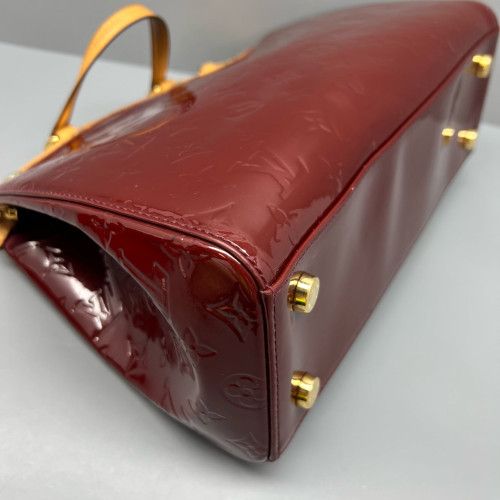 Louis Vuitton Brea MM Vernis Burgundy